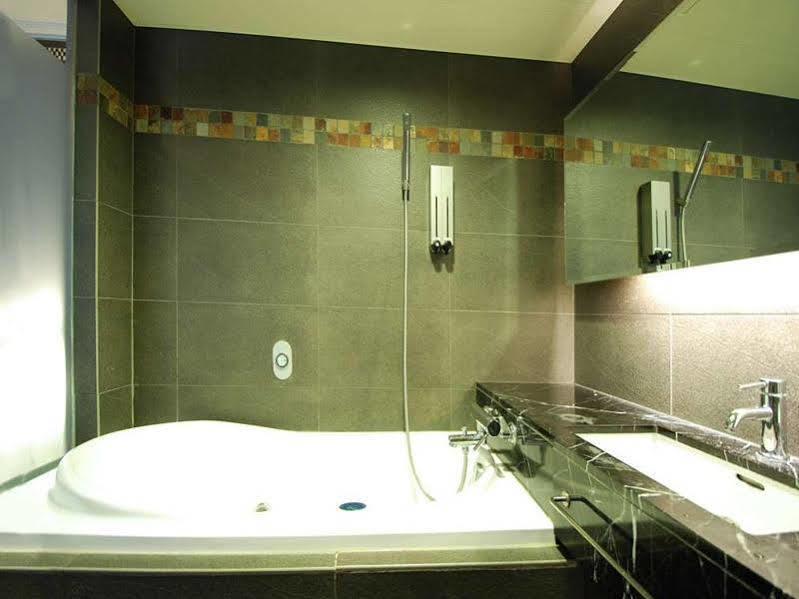 Royal Garden Hotel Тайбей Екстер'єр фото